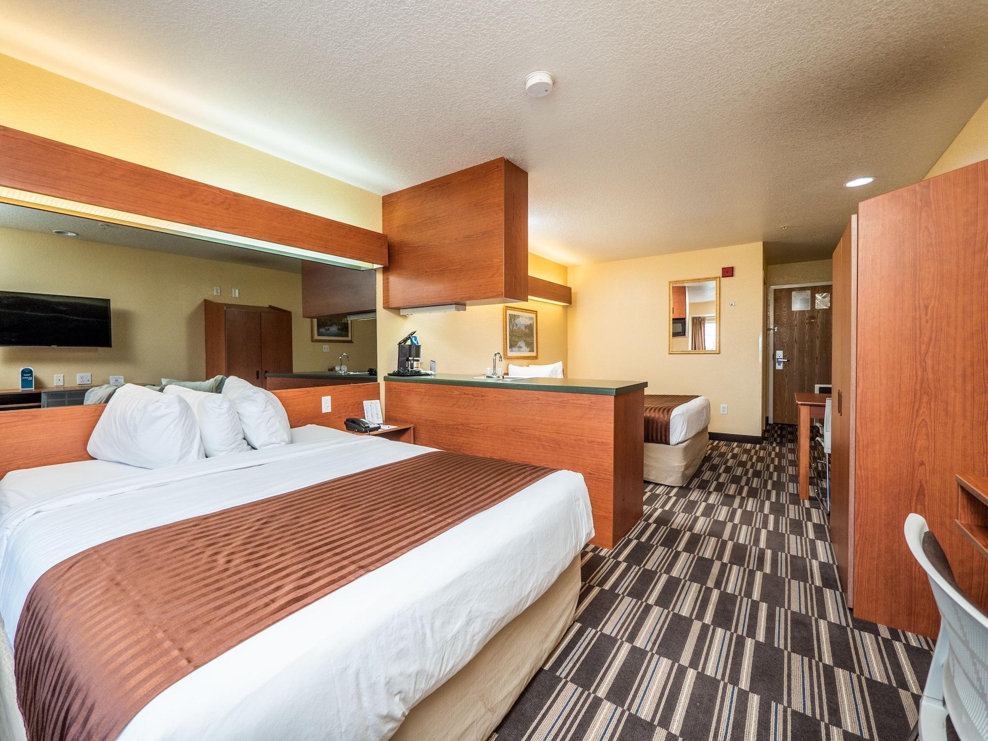 Microtel Inn And Suites Окала Екстериор снимка
